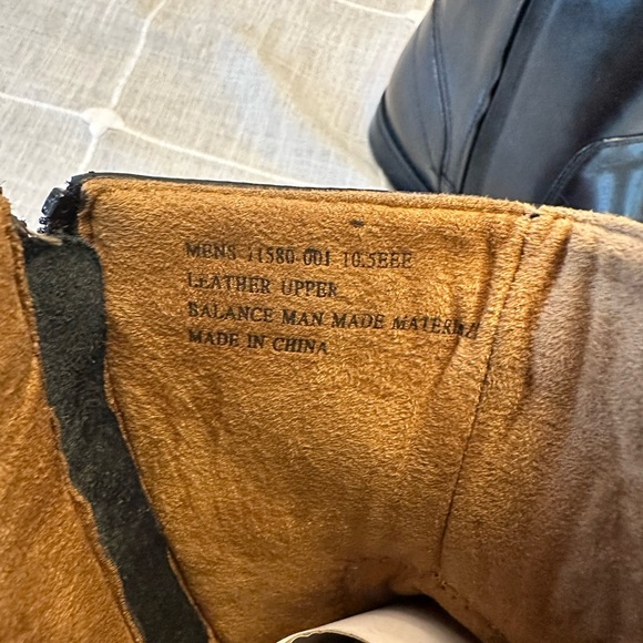 Florsheim Men's Medfield Plain Toe Zip Boot Fashion Black New 10.5 EEE - Picture 5 of 7